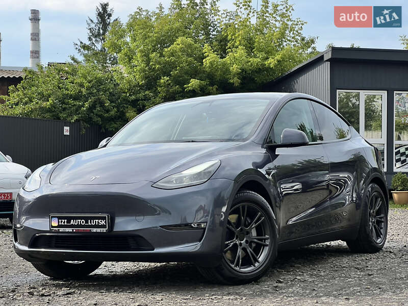 Внедорожник / Кроссовер Tesla Model Y 2022 в Луцке