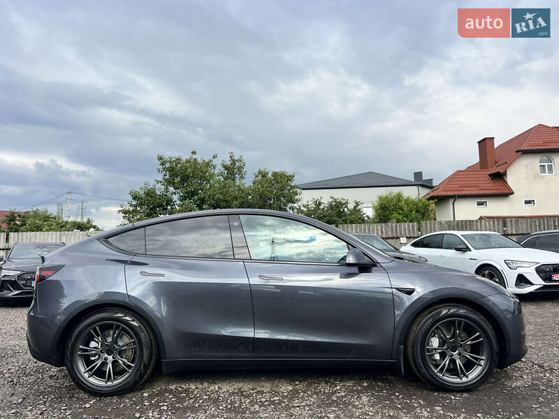 Внедорожник / Кроссовер Tesla Model Y 2022 в Луцке