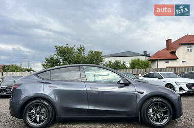 Внедорожник / Кроссовер Tesla Model Y 2022 в 