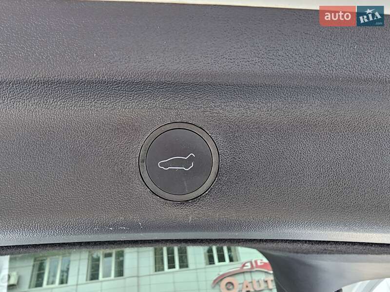 Позашляховик / Кросовер Tesla Model Y 2023 в Одесі