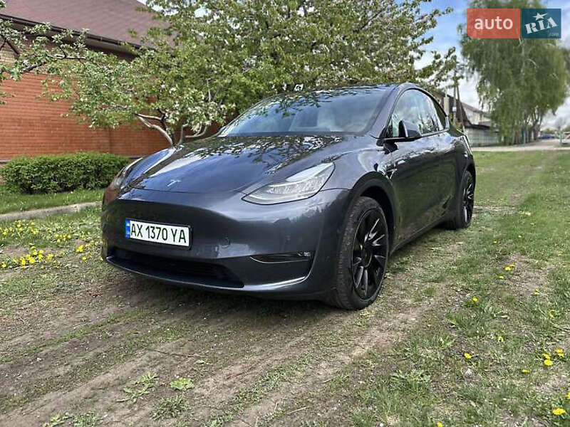 Tesla Model Y 2021