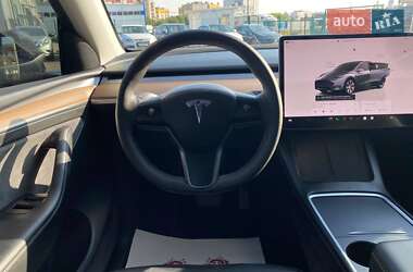 Внедорожник / Кроссовер Tesla Model Y 2022 в 