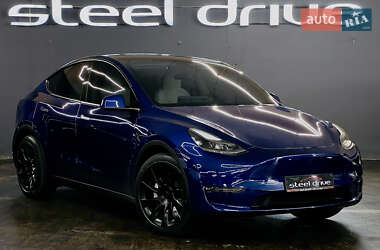 Позашляховик / Кросовер Tesla Model Y 2023 в 