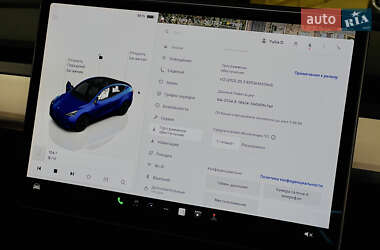 Позашляховик / Кросовер Tesla Model Y 2023 в 
