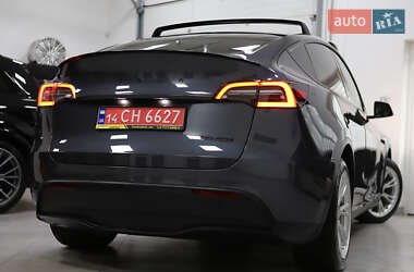 Позашляховик / Кросовер Tesla Model Y 2021 в 
