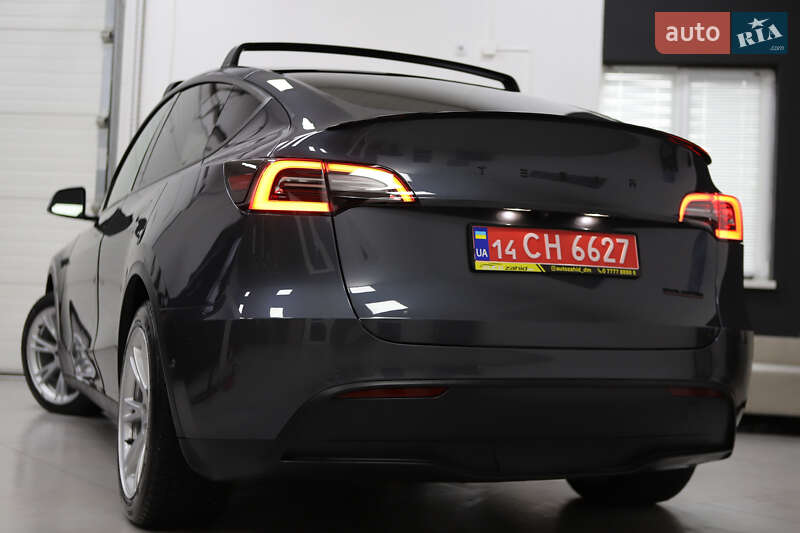 Внедорожник / Кроссовер Tesla Model Y 2021 в Дрогобыче