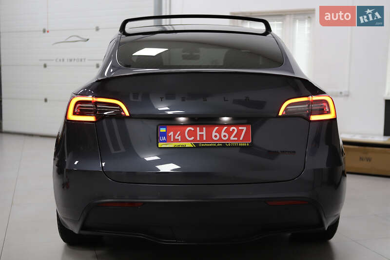 Внедорожник / Кроссовер Tesla Model Y 2021 в Дрогобыче