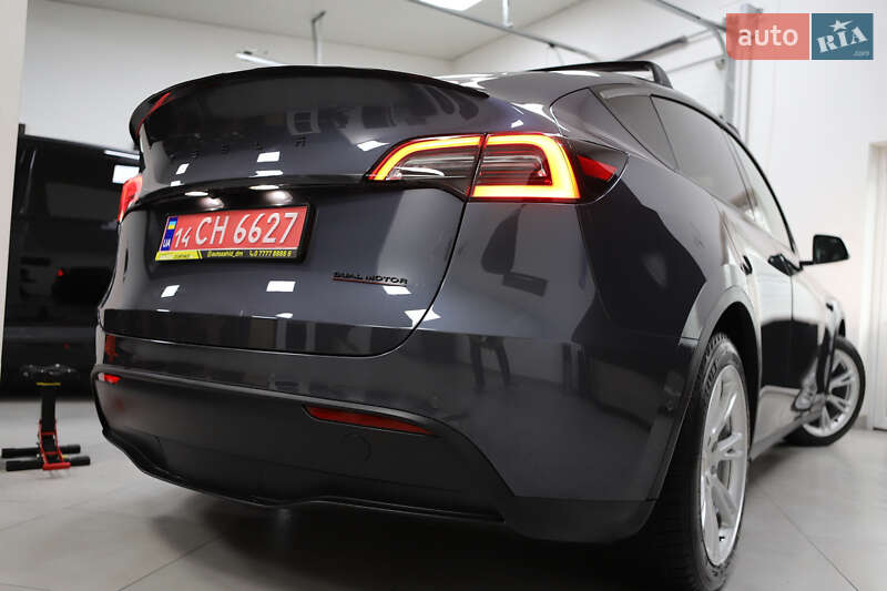 Внедорожник / Кроссовер Tesla Model Y 2021 в Дрогобыче