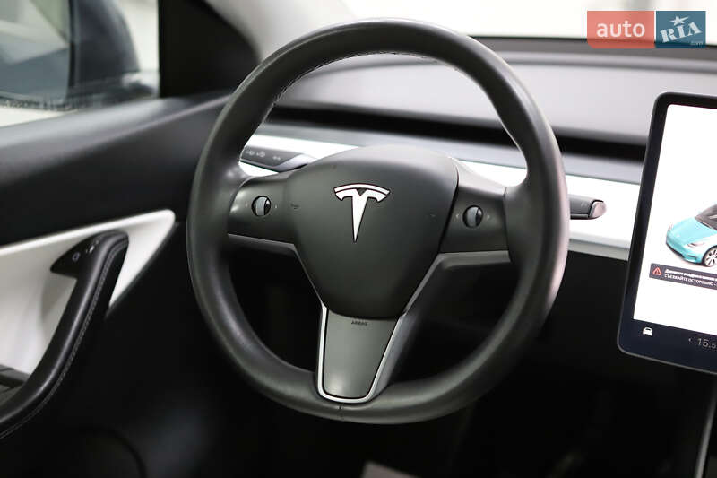 Внедорожник / Кроссовер Tesla Model Y 2021 в Дрогобыче