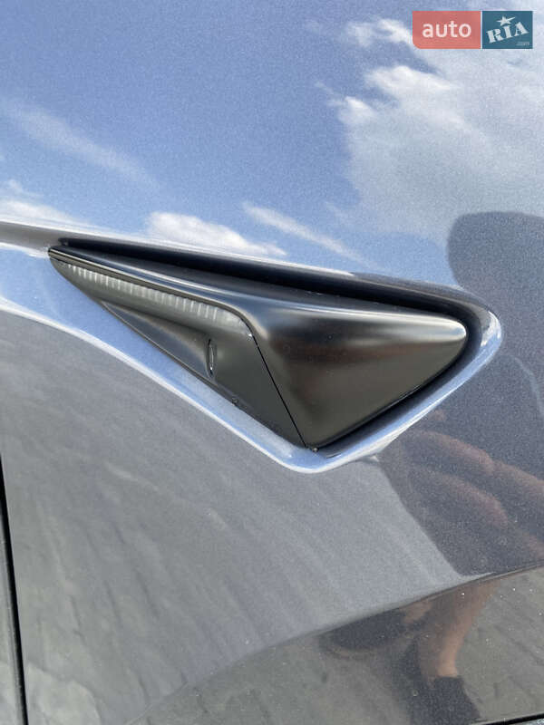 Позашляховик / Кросовер Tesla Model Y 2020 в Києві