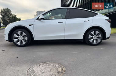 Позашляховик / Кросовер Tesla Model Y 2023 в 