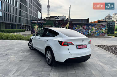 Позашляховик / Кросовер Tesla Model Y 2023 в 