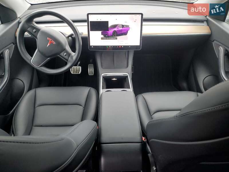 Внедорожник / Кроссовер Tesla Model Y 2022 в Киеве