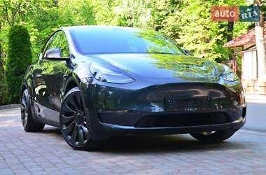 Внедорожник / Кроссовер Tesla Model Y 2024 в 