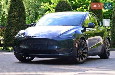Внедорожник / Кроссовер Tesla Model Y 2024 в Дрогобыче