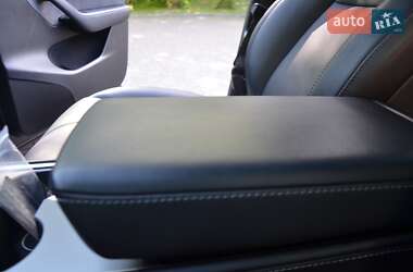 Внедорожник / Кроссовер Tesla Model Y 2024 в 