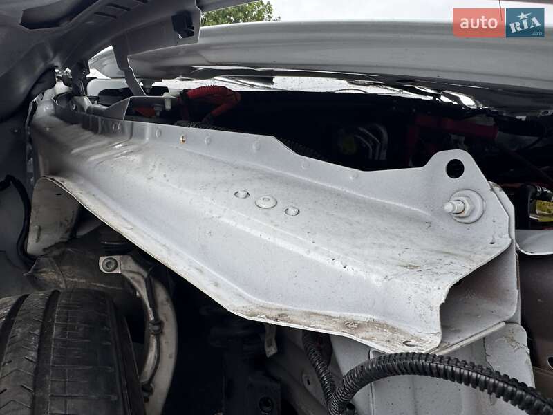 Внедорожник / Кроссовер Tesla Model Y 2022 в Ровно