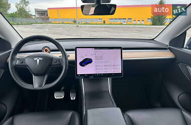 Позашляховик / Кросовер Tesla Model Y 2020 в 