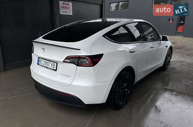 Позашляховик / Кросовер Tesla Model Y 2022 в 