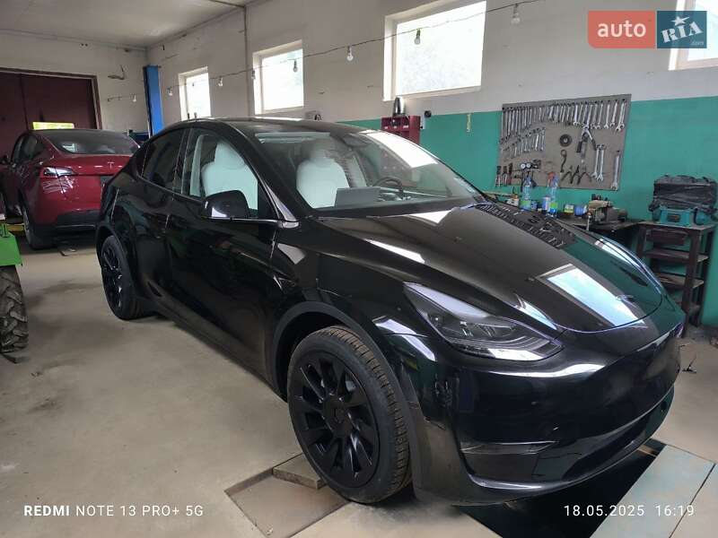 Внедорожник / Кроссовер Tesla Model Y 2024 в Чернигове фото 4 Внедорожник / Кроссовер Tesla Model Y 2024 в Чернигове