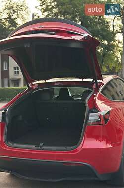 Внедорожник / Кроссовер Tesla Model Y 2022 в 