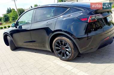 Внедорожник / Кроссовер Tesla Model Y 2021 в 