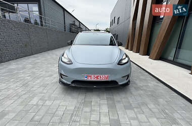 Позашляховик / Кросовер Tesla Model Y 2021 в 