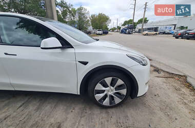 Внедорожник / Кроссовер Tesla Model Y 2020 в 
