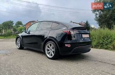 Позашляховик / Кросовер Tesla Model Y 2023 в 