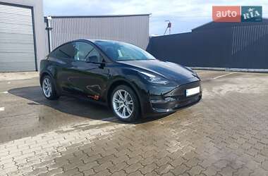 Позашляховик / Кросовер Tesla Model Y 2023 в 