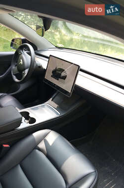 Внедорожник / Кроссовер Tesla Model Y 2022 в 