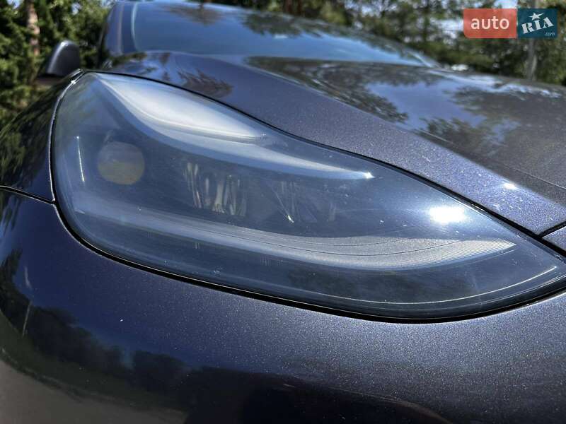 Позашляховик / Кросовер Tesla Model Y 2024 в Харкові