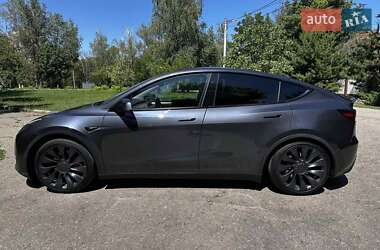 Внедорожник / Кроссовер Tesla Model Y 2024 в 