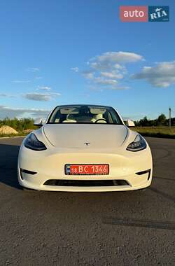 Внедорожник / Кроссовер Tesla Model Y 2023 в 