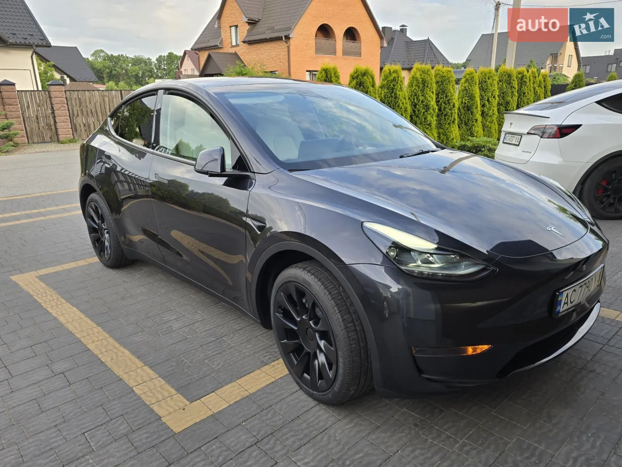 2025 Tesla Model Y - мініатюра 63