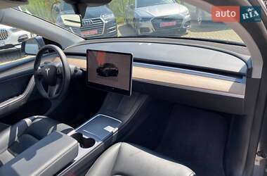 Внедорожник / Кроссовер Tesla Model Y 2023 в 