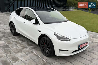 Внедорожник / Кроссовер Tesla Model Y 2023 в 