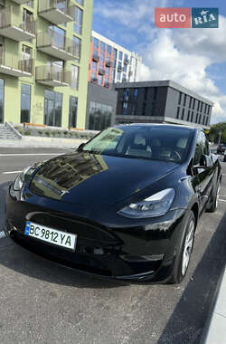 Позашляховик / Кросовер Tesla Model Y 2021 в Львові