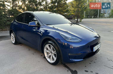 Внедорожник / Кроссовер Tesla Model Y 2024 в 