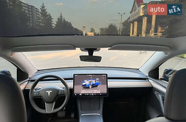 Внедорожник / Кроссовер Tesla Model Y 2024 в 
