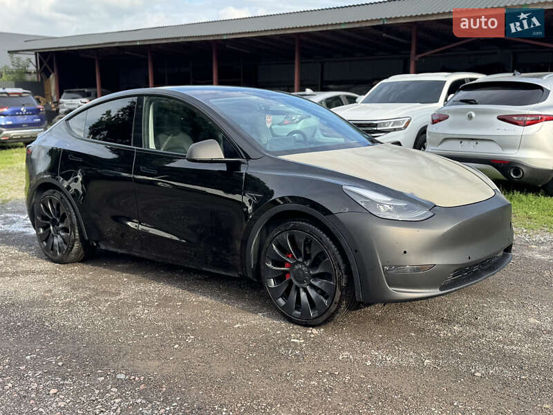 Внедорожник / Кроссовер Tesla Model Y 2022 в 