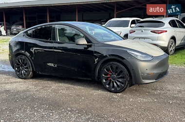 Внедорожник / Кроссовер Tesla Model Y 2022 в 