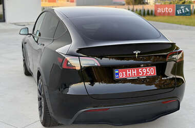 Внедорожник / Кроссовер Tesla Model Y 2022 в 