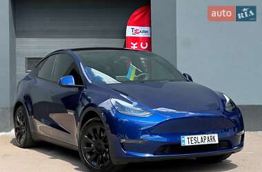 Внедорожник / Кроссовер Tesla Model Y 2024 в Киеве