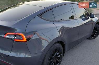 Внедорожник / Кроссовер Tesla Model Y 2020 в 