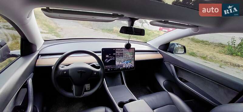 Позашляховик / Кросовер Tesla Model Y 2020 в Запоріжжі