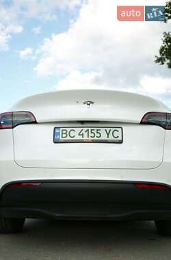 Внедорожник / Кроссовер Tesla Model Y 2020 в 