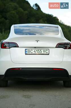 Внедорожник / Кроссовер Tesla Model Y 2020 в 