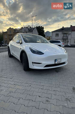 Позашляховик / Кросовер Tesla Model Y 2022 в Львові