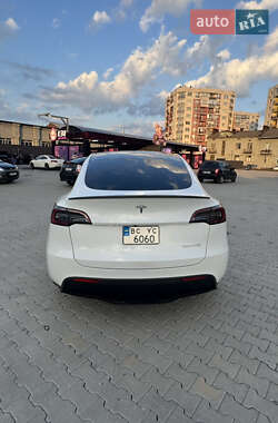 Внедорожник / Кроссовер Tesla Model Y 2022 в 